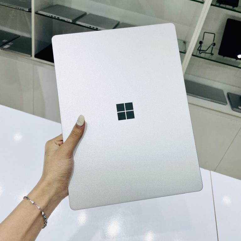 So sánh Surface laptop go 1943 và Google Pixelbook