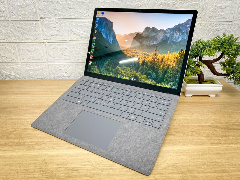 Surface Laptop vải Alcantara - Mẫu Laptop thời thượng, đẳng cấp