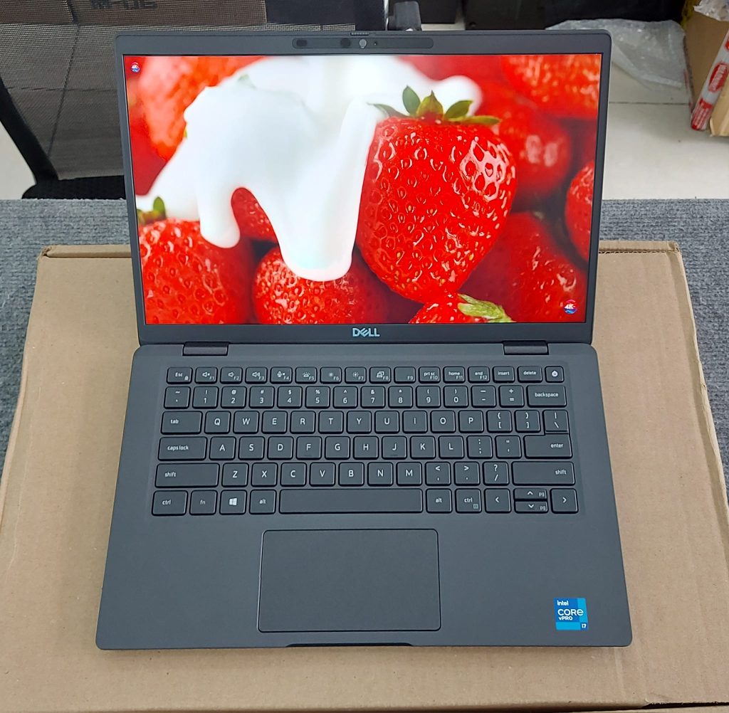 Dell Latitude 7320 Carbonium