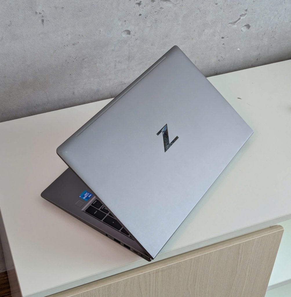 HP Zbook 15 G8